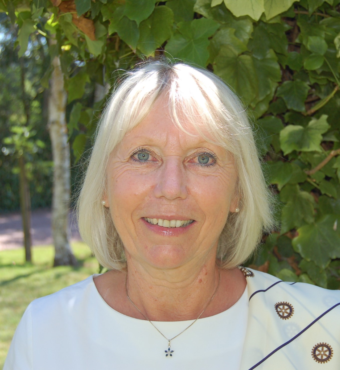 Yolande SECHET